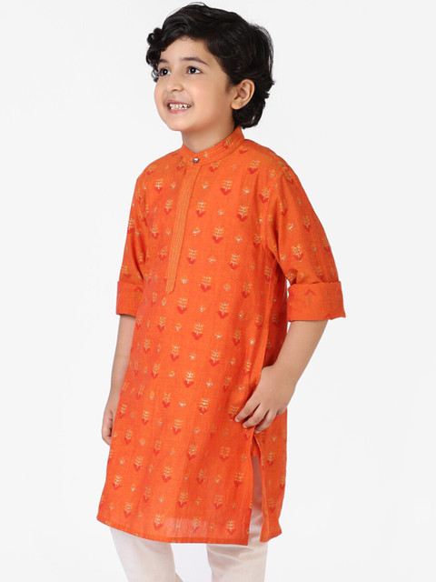 

Fabindia Boys Orange & White Ethnic Motifs Printed Kurta