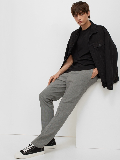 

H&M Men Grey Slim Fit Trousers