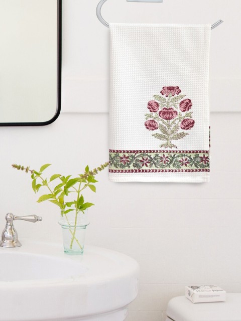 

Gulaab Jaipur White & Red Handblock Printed 380 GSM Pure Cotton Hand Towels