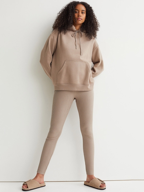 

H&M Woman Beige Ribbed leggings