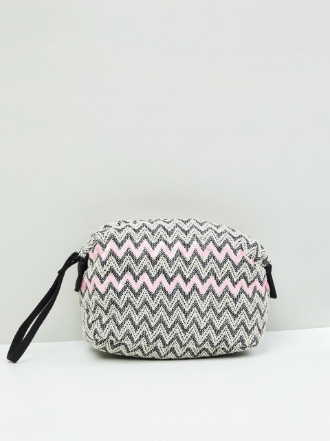 

max Women Black Geometric Printed Zip Around Wallet