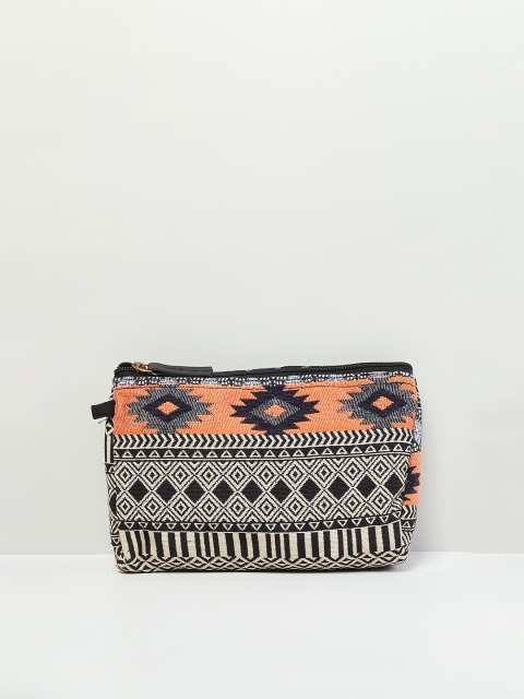 

max Peach-Coloured & Black Woven Design Purse Clutch