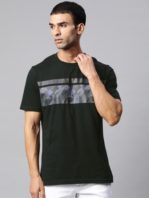 

Marks Spencer Men Black Printed Pure Cotton T-shirt