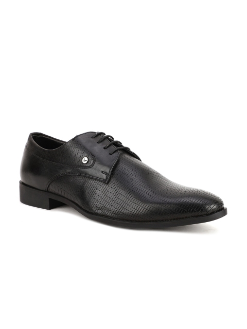 

Blackberrys Men Black Textured Leather Formal Derbys