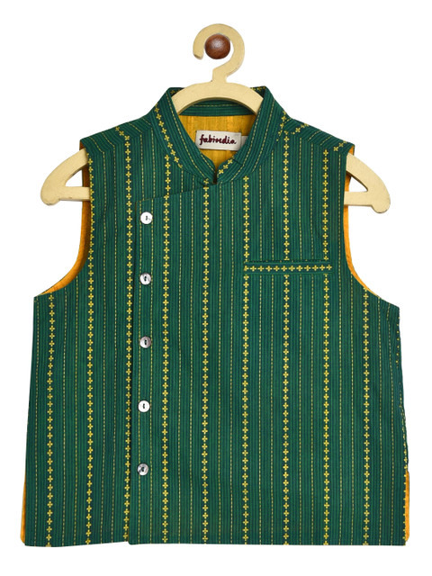 

Fabindia Boys Green Geometric Striped Sleeveless Nehru Jacket