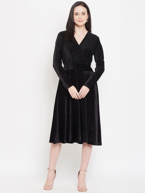 

Madame Black Midi Dress