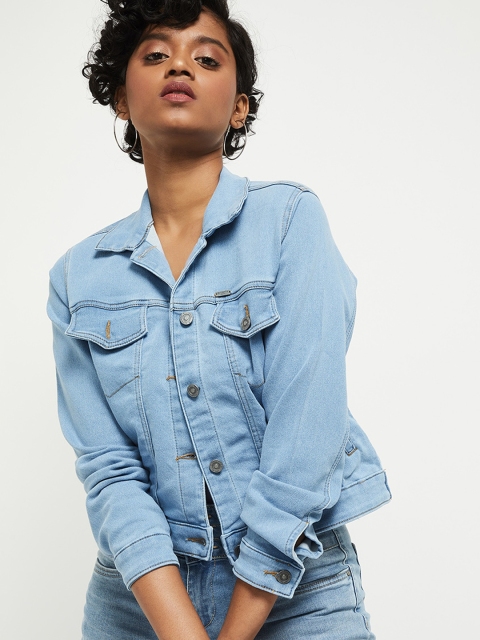 

max Women Blue Washed Denim Jacket