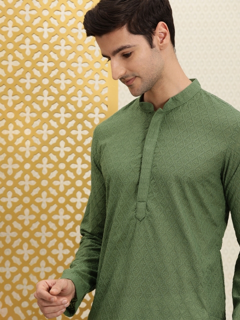 

House of Pataudi Men Olive Green Jashn Chikankari Embroidered Kurta