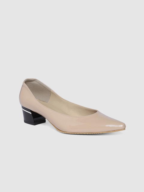 

HEATWAVE Women Beige Solid Ethel Pumps