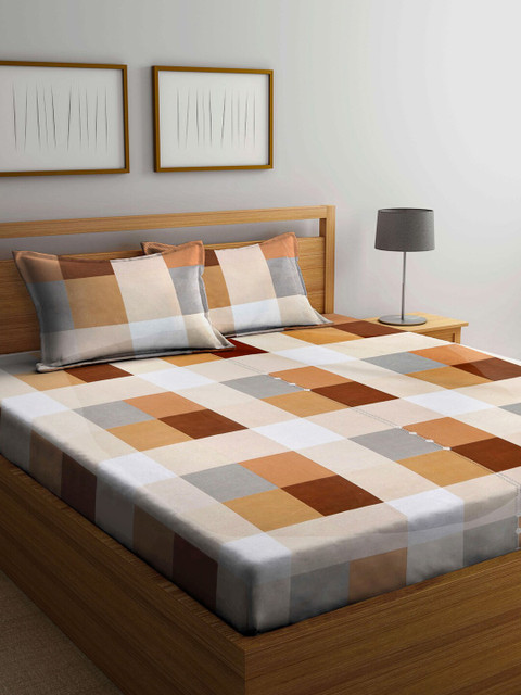

Arrabi Beige & Brown Geometric 300 TC Super King Bedsheet with 2 Pillow Covers