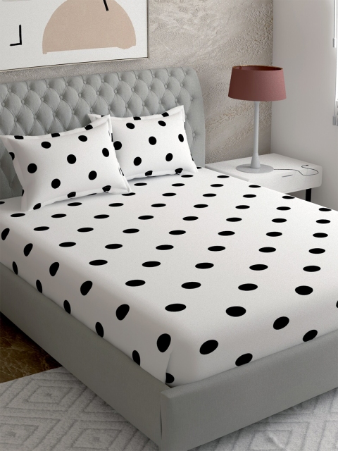 

EverHOME White & Black Geometric 144 TC Queen Bedsheet with 2 Pillow Covers