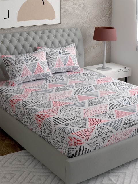 

EverHOME Red & White Ethnic Motifs 144 TC Queen Bedsheet with 2 Pillow Covers