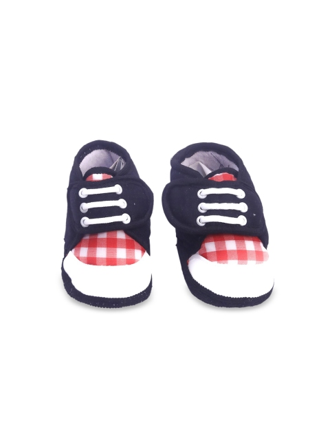 

Spiky Infants Red & Navy Blue Checked Booties