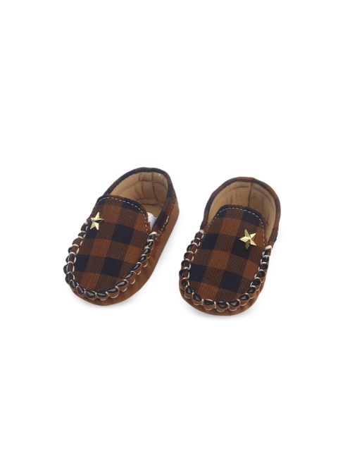 

Spiky Kids Brown and Black Checked Cotton Booties