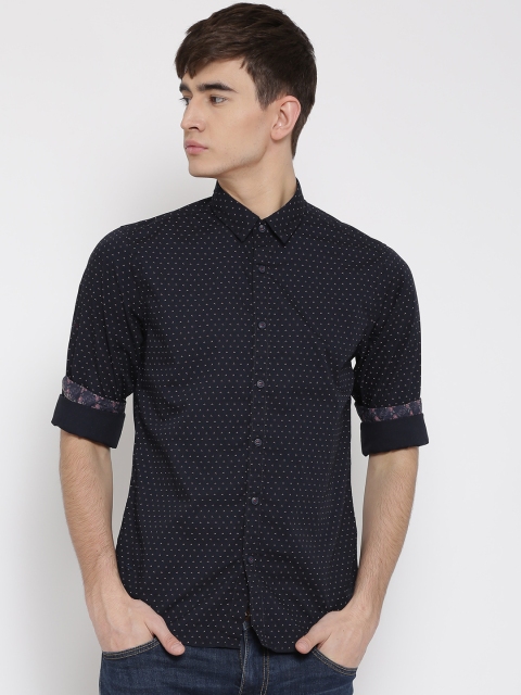 

Pepe Jeans Men Navy Printed Casual Shirt, Navy blue
