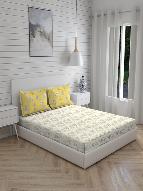 

Layers White & Yellow Geometric 150 TC Single Bedsheet with 2 Pillow Covers