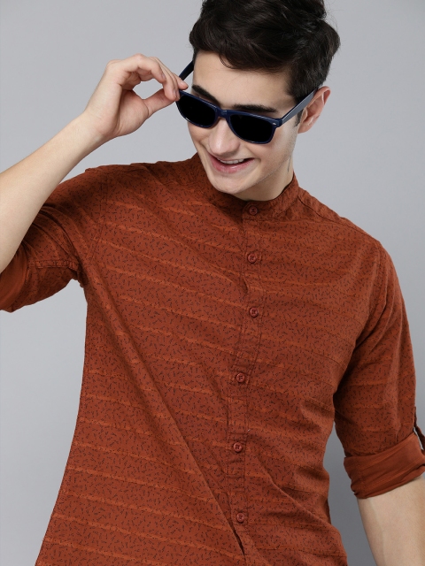 

HERE&NOW Men Red Printed Slim Fit Pure Cotton Casual Shirt