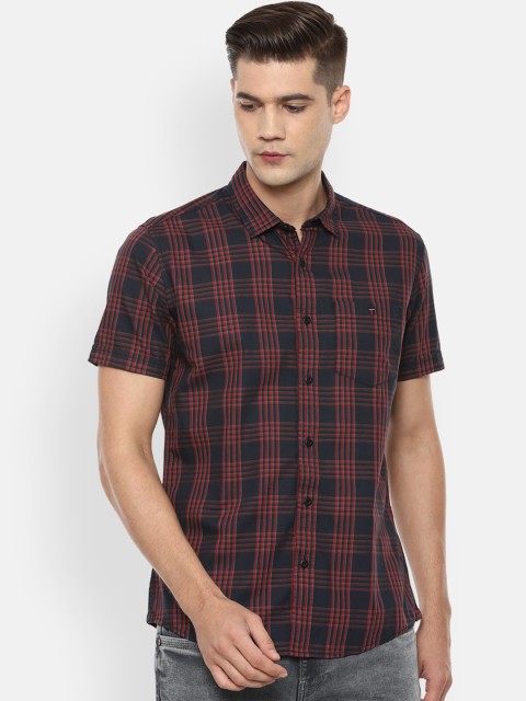 

Louis Philippe Jeans Men Maroon & Black Pure Cotton Slim Fit Tartan Checked Casual Shirt