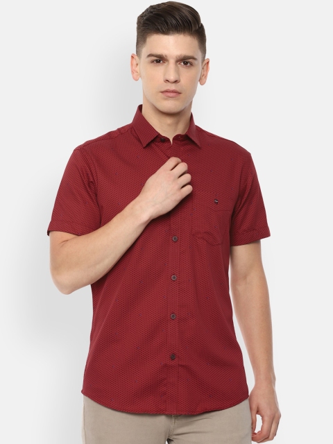 

Louis Philippe Sport Men Maroon Solid Slim Fit Casual Shirt