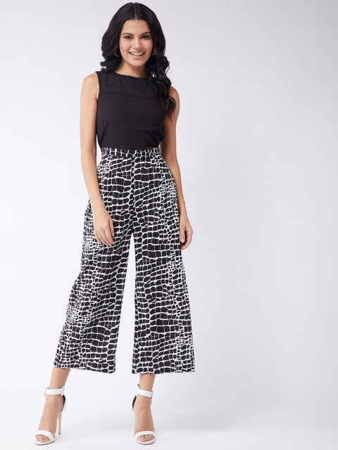 

Zima Leto Black & White Animal Printed Cotton Basic Jumpsuit with Schiffli Detail