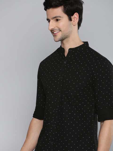 

HERE&NOW Men Black Slim Fit Opaque Micro Ditsy Printed Pure Cotton Casual Shirt