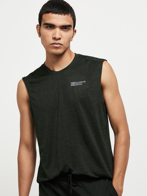 

max Men Green T-shirt