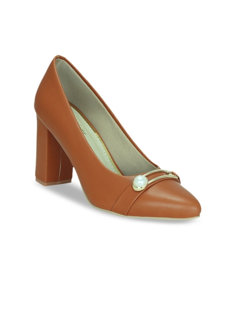 

Get Glamr Tan Block Pumps