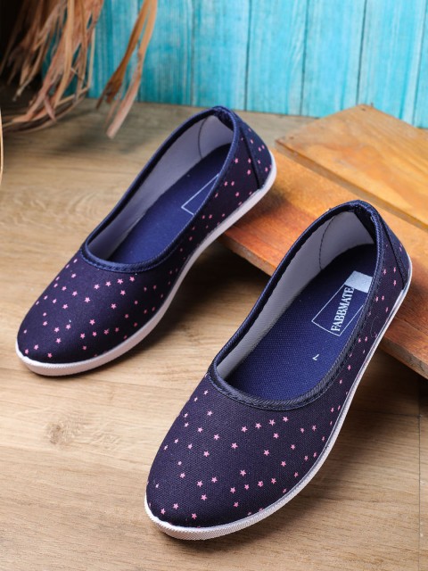 

FABBMATE Women Blue Printed Ballerinas Flats