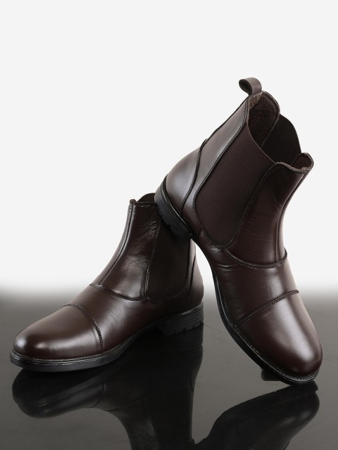 

BuckleUp Men Brown Woven Design Leather Flat Boots