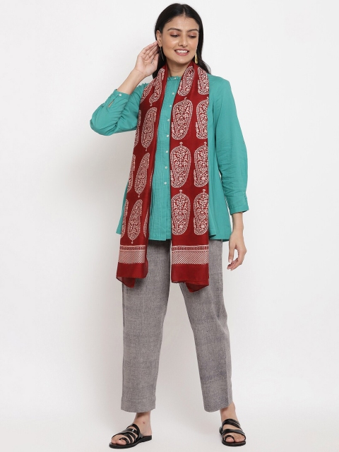 

Fabindia Women Maroon & White Paisley Printed Silk Stole