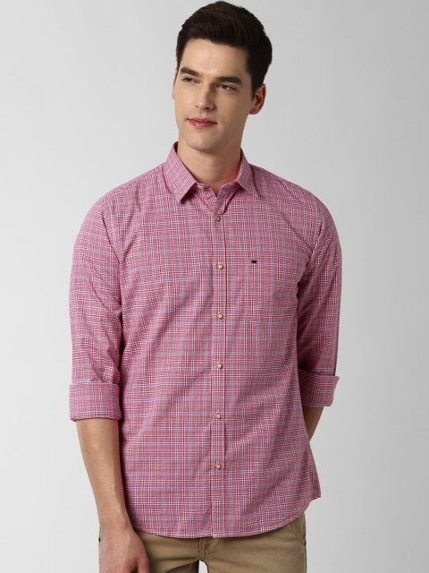 

Peter England Casuals Men Red Slim Fit Opaque Checked Casual Shirt