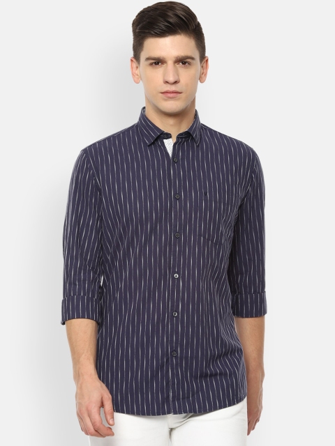 

Van Heusen Sport Men Navy Blue & Silver-Toned Slim Fit Striped Pure Cotton Casual Shirt