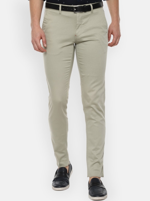 

Louis Philippe Sport Men Grey Solid Mid Rise Flat Front Chinos