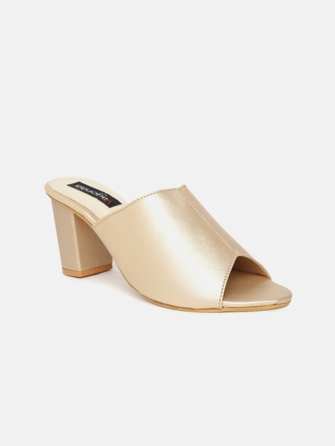 

VAYONAA Gold-Toned PU Block Mules