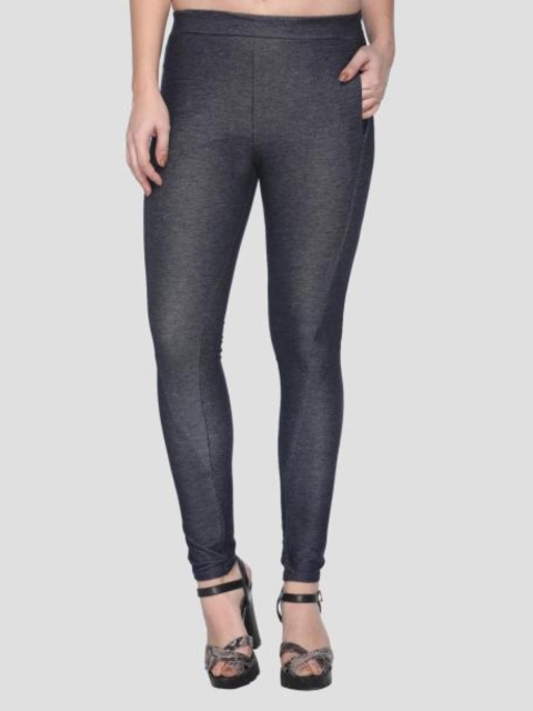 

armure Women Black Solid Slim-Fit Jeggings