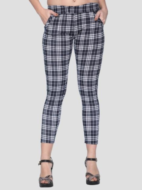 

armure Women Black & Grey Checked Jeggings