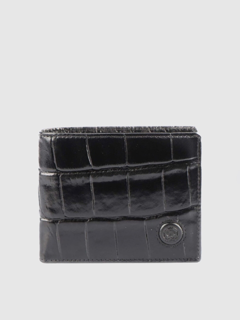 

Cross Men Black Textured Leather Two Fold Wallet