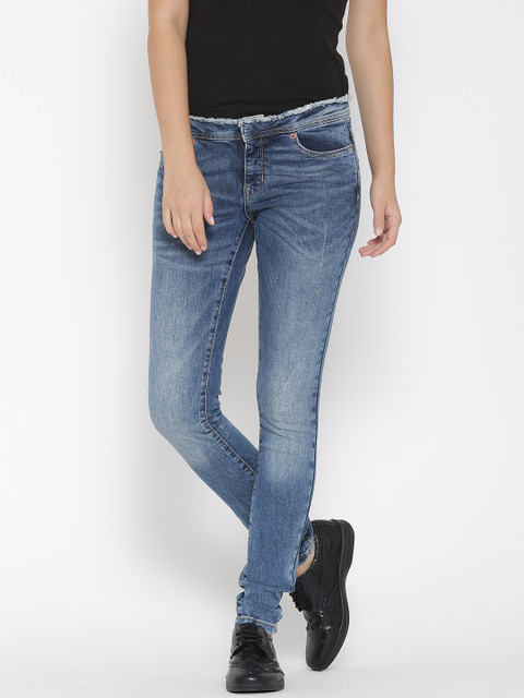 

Vero Moda Women Blue Mid-Rise Low Distressed Jeans