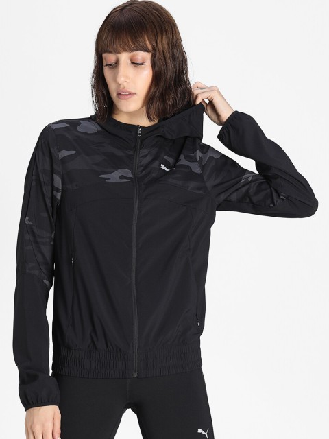 

Puma Women Black Grey Run Graphic Hooded Jacket