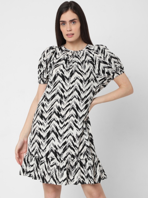 

Vero Moda Black & White A-Line Dress