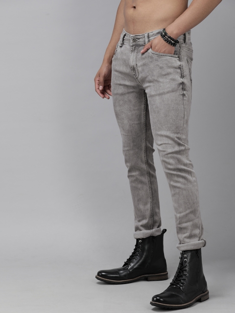 

The Roadster Lifestyle Co Men Grey Skinny Fit Stretchable Jeans