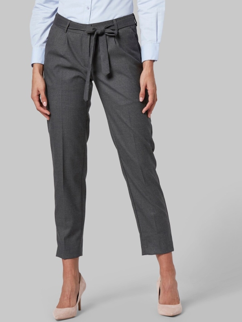 

Park Avenue Woman Women Grey Checked Pleated Peg Trousers