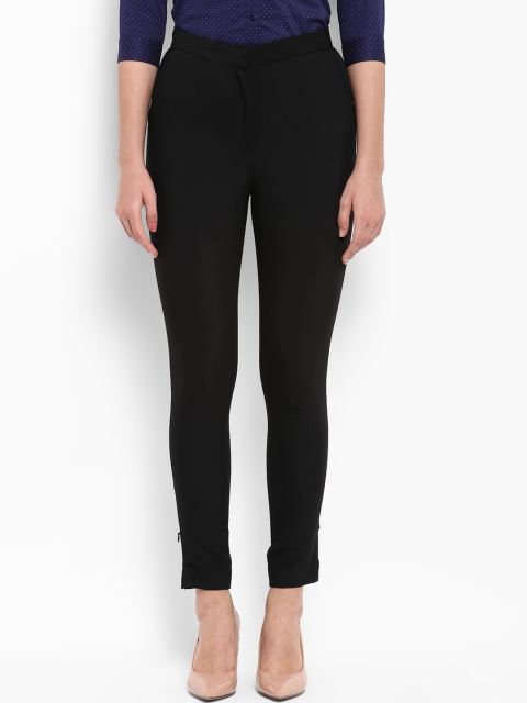 

Park Avenue Woman Women Black Trousers