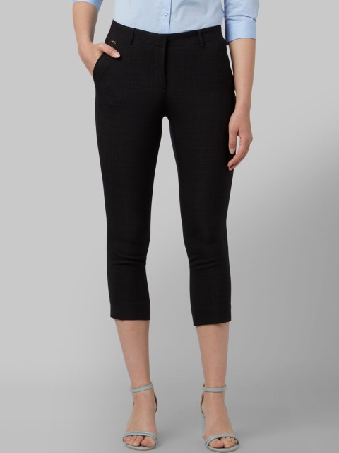 

Park Avenue Woman Black Tapered Fit Trousers