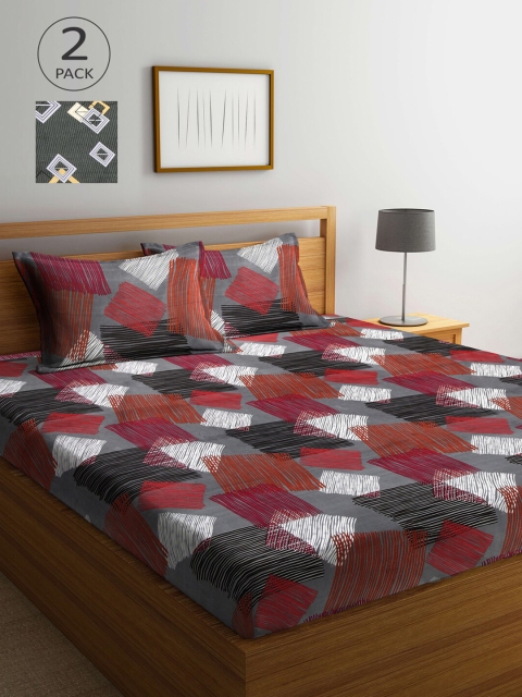 

Arrabi Multicoloured Geometric 300 TC 2 King Bedsheet with 4 Pillow Covers, Multi