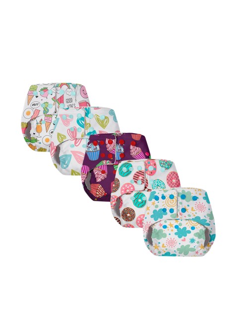 

SuperBottoms Infants Kids Pack Of 5 Printed Reusable Diapers, White
