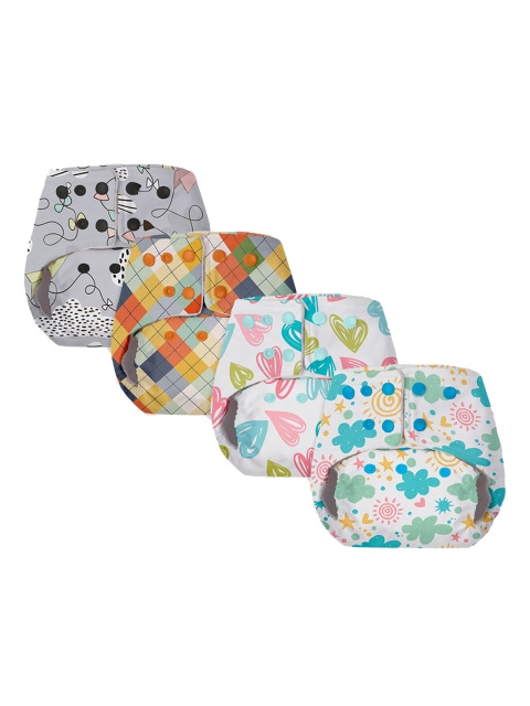 

SuperBottoms Infants Kids Pack Of 4 Printed Reusable Diapers, White