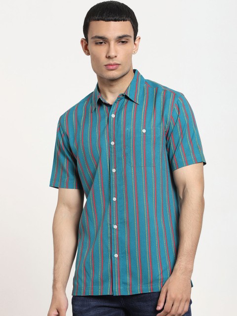 

Bewakoof Men Green Opaque Striped Casual Shirt