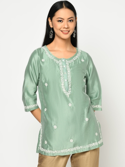 

Fabindia Women Green Floral Embroidered Chikankari Kurta