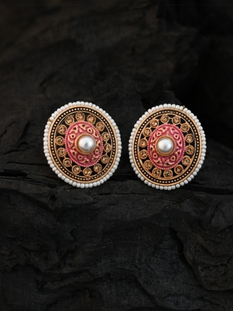 

justpeachy Pink & Gold-Toned Oval Ethnic Studs Earrings